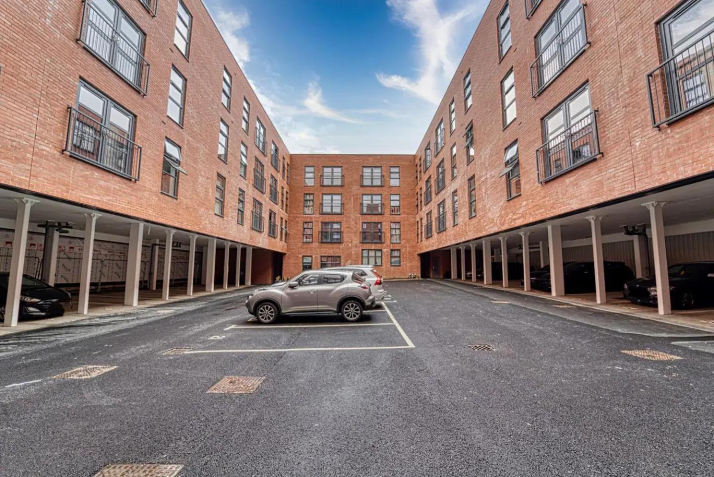 Jewellery Court Flat 8 - Near Jewellery Quarter & Centre Apartment
